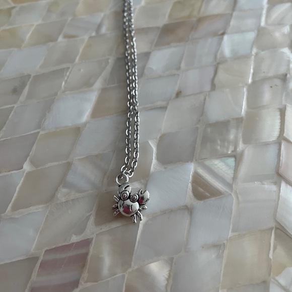 Necklaces - Picture 6 of 9